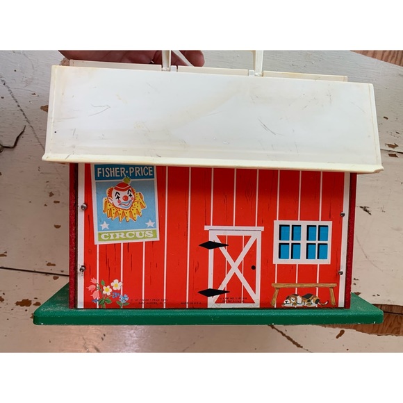 Vintage Fisher Price farm barn - Picture 6 of 10
